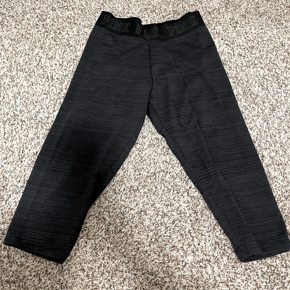 Victoria's Secret Pink Crop Leggings Black